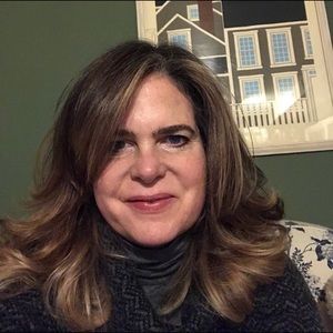 Meet your Posher, Amelie